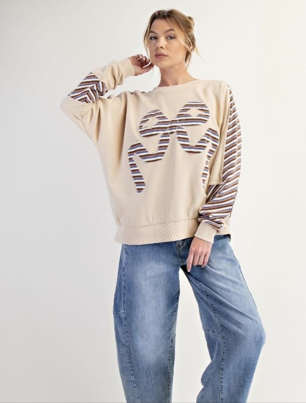 Easel Bow Patch Mineral Washed Terry Pullover Oversized  Small | NWT